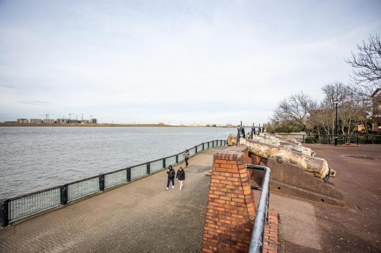 La Vida In Casa Hotel Thamesmead  Kültér fotó